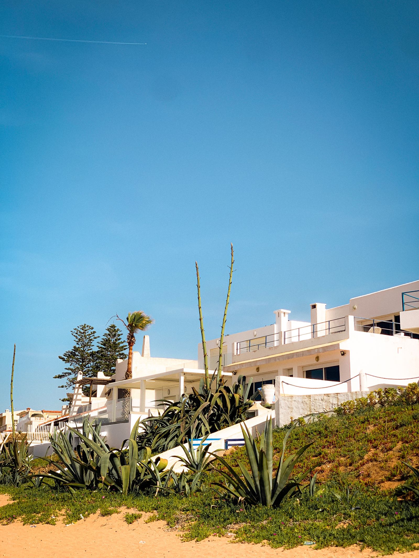 Home swell maintenance beachhouse